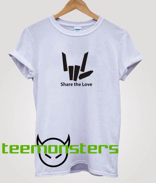 Share the love T-shirt