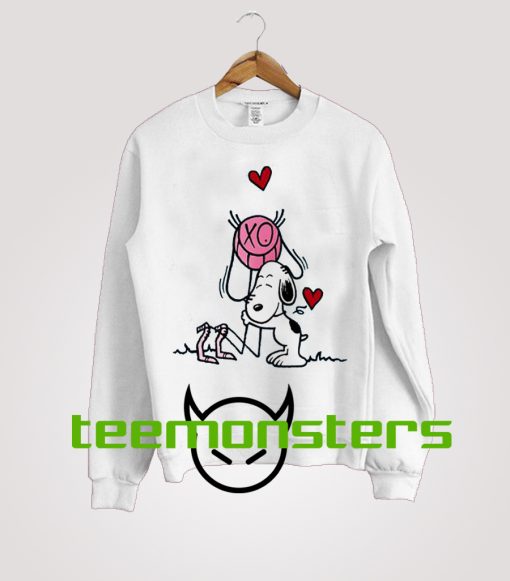 Loves Snoopy Sweatshirt