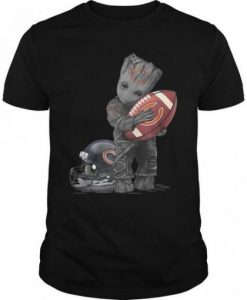 BABY GROOT HUG CHICAGO BEARS T-SHIRT DN23