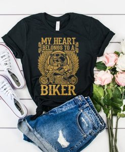 MY HEART BELONG TO A BIKER T-SHIRT RE23