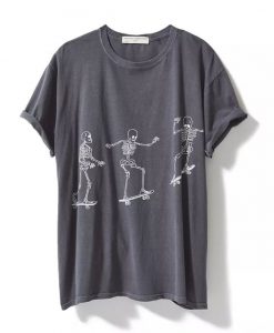 SKATEBOARD SKELETONS T-SHIRT RE23