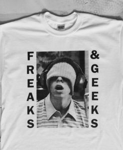 FREAKS AND GEEKS T-SHIRT DR23