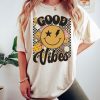 Good Vibes Retro Shirt