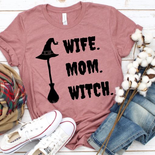 Funny Halloween Shirt for Mom, Witch Mama T-shirt